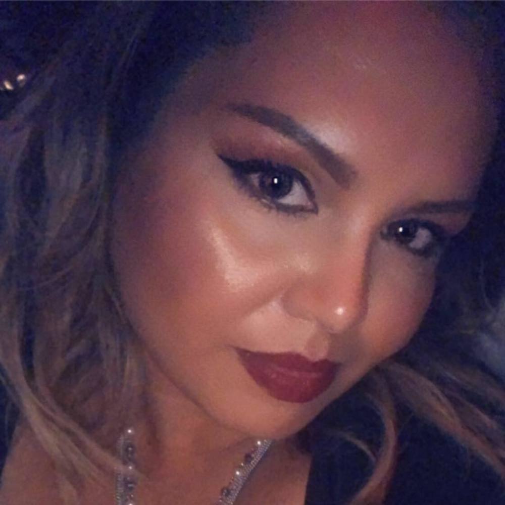 Meet your Posher, Geishy